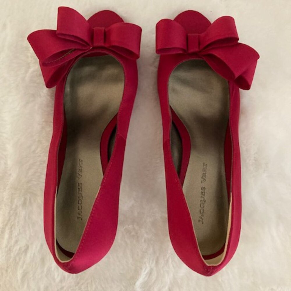 Brand New Women's Luxurious Peep Toe Cranberry Satin 3 Inch Heels Shoes Size 7